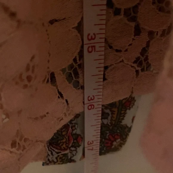 Ivy Jane Blush Lace Kimono with Vibrant Trim - Picture 7 of 7